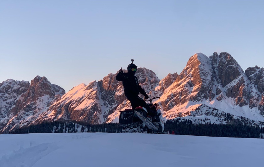 Escursione serale con cena in rifugio